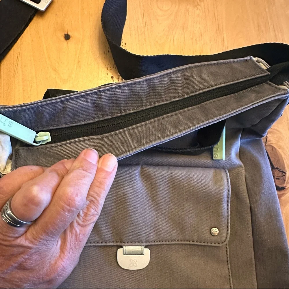 Sherpani Travel Gray Multi Pocket Crossbody Bag